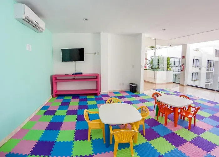 A-nah Playa Aparthotel *