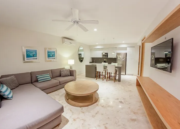 A-nah Playa Aparthotel *
